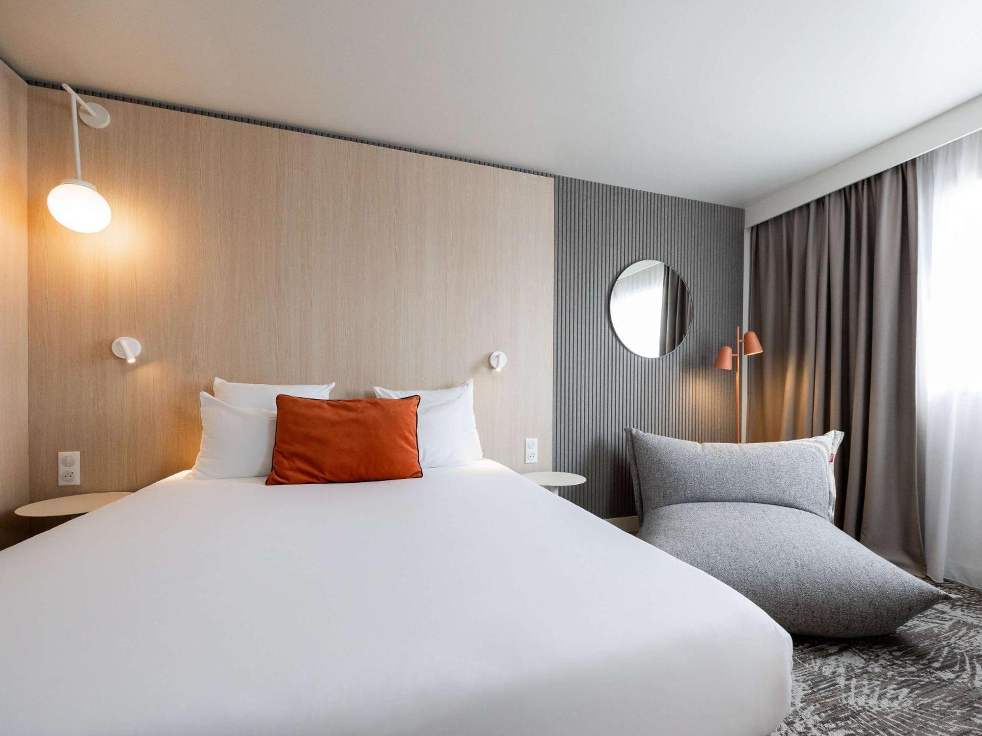 Novotel Paris 13 Porte D'Italie Le Kremlin-Bicetre Bagian luar foto