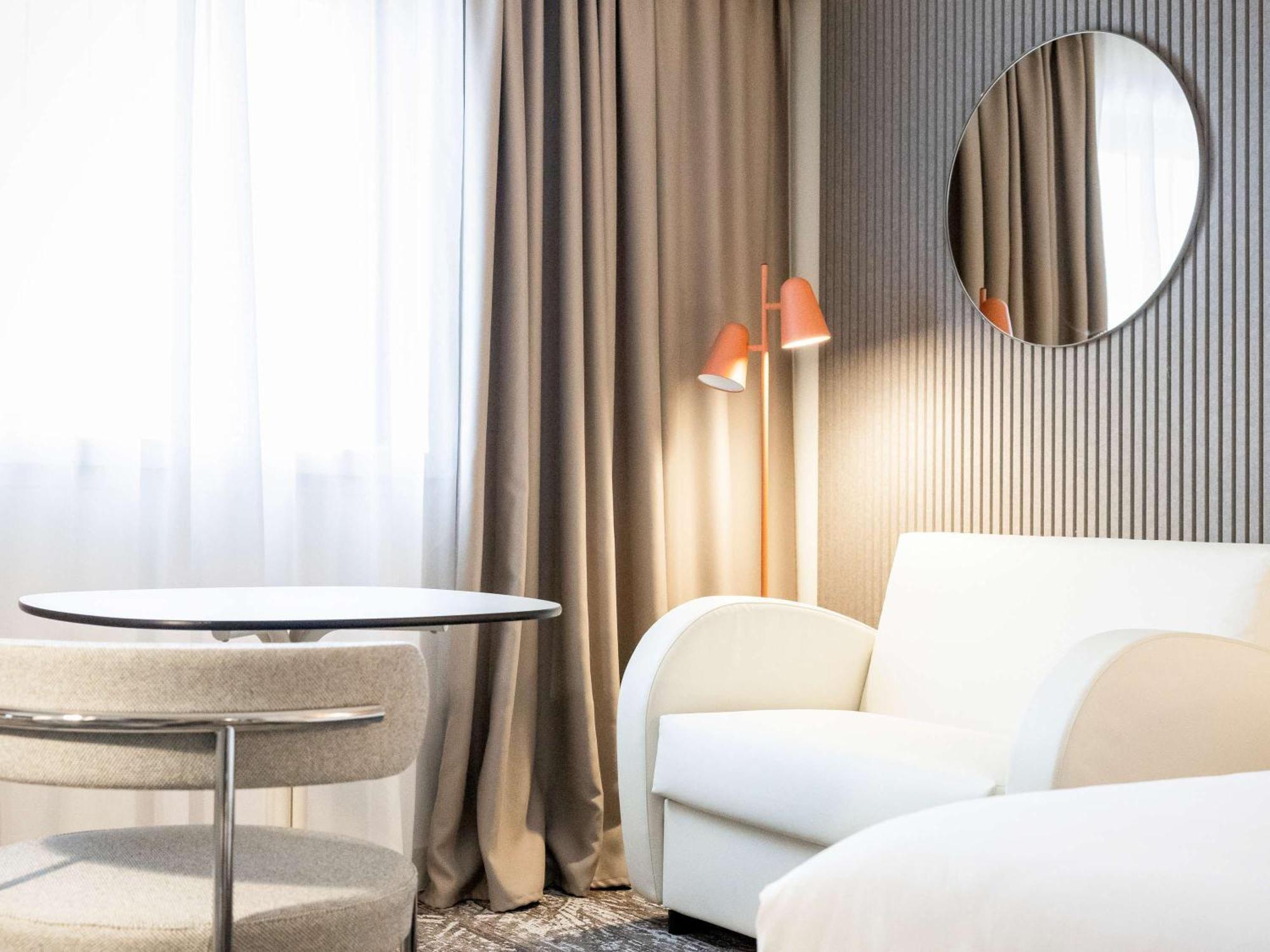 Novotel Paris 13 Porte D'Italie Le Kremlin-Bicetre Bagian luar foto