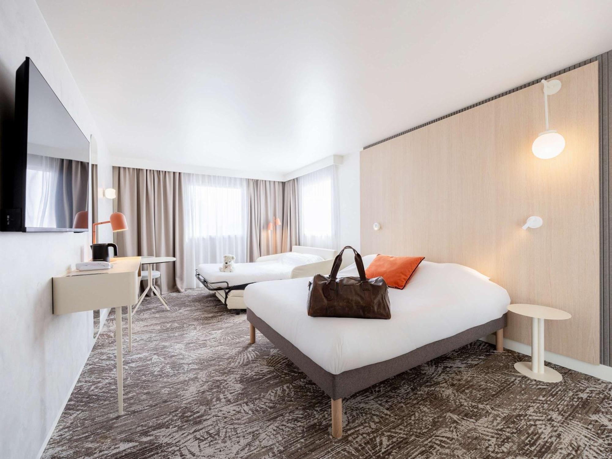 Novotel Paris 13 Porte D'Italie Le Kremlin-Bicetre Bagian luar foto