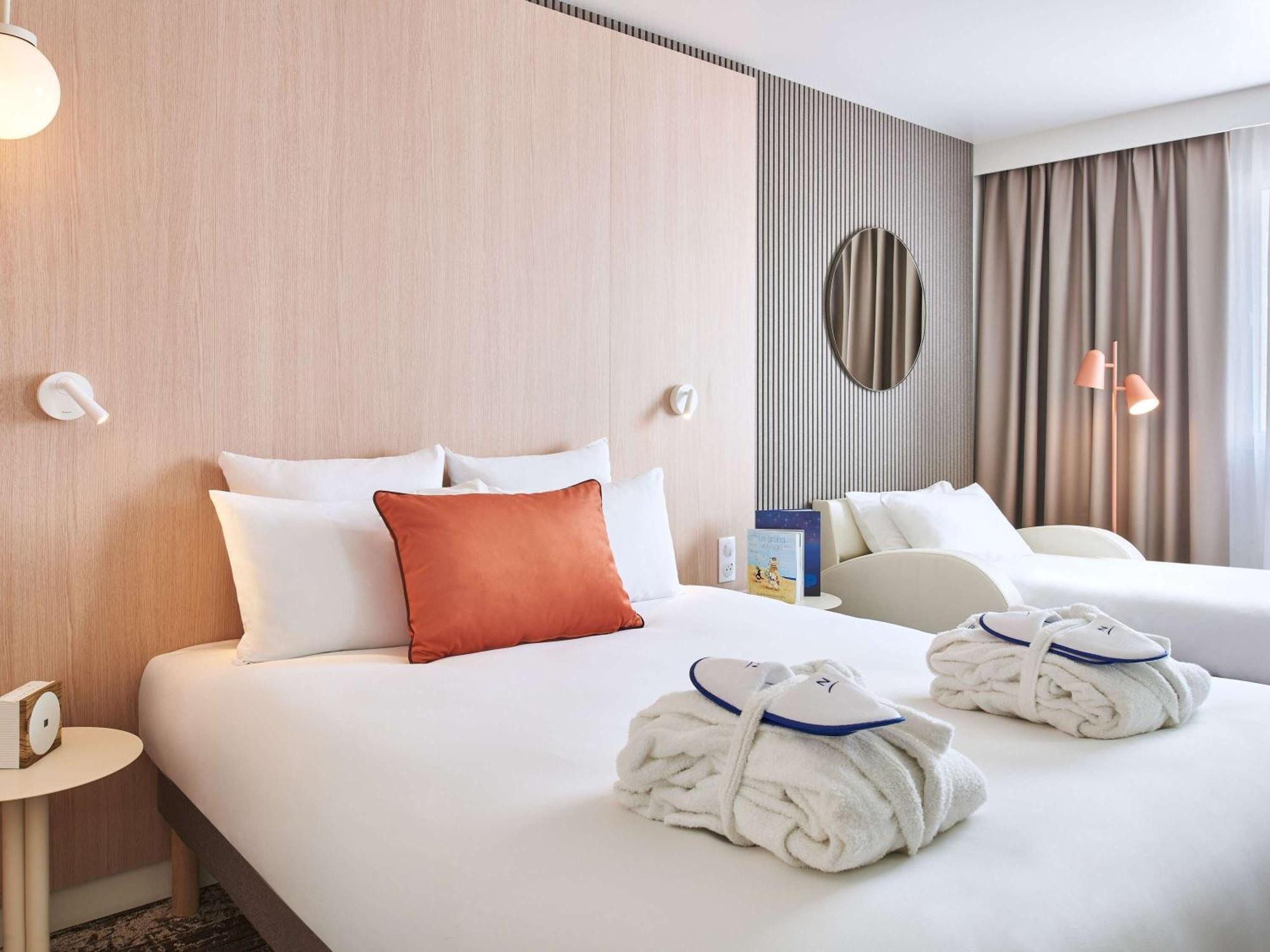 Novotel Paris 13 Porte D'Italie Le Kremlin-Bicetre Bagian luar foto